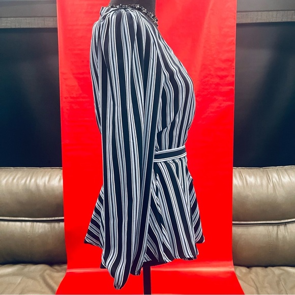 Ann Taylor LOFT Navy Blue Stripe Long Sleeve Wrap Blouse XXS - Picture 6 of 6